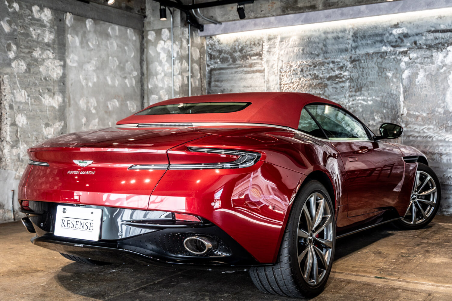 DB11ヴォランテ V8