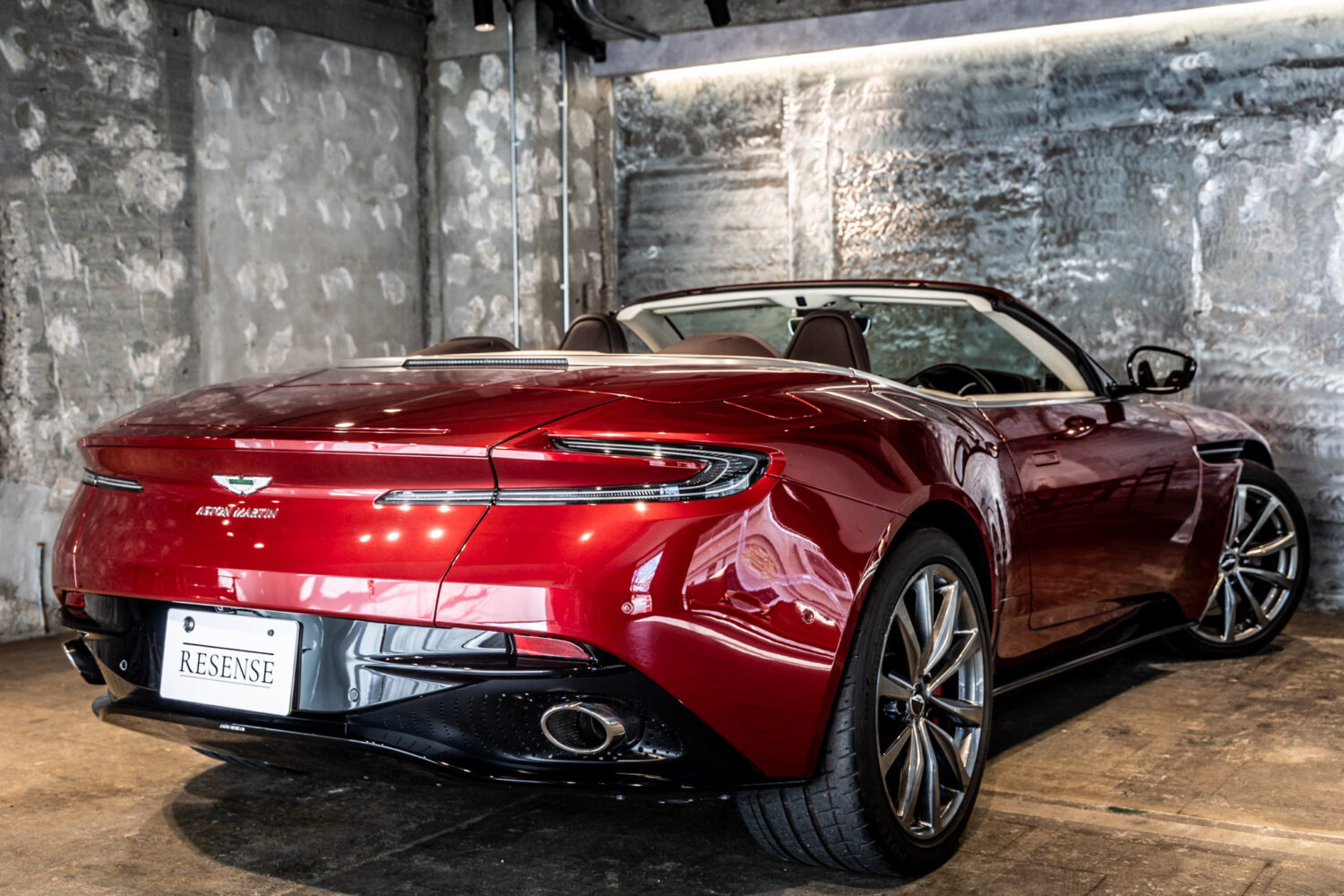DB11ヴォランテ V8