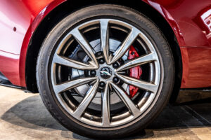 DB11ヴォランテ V8