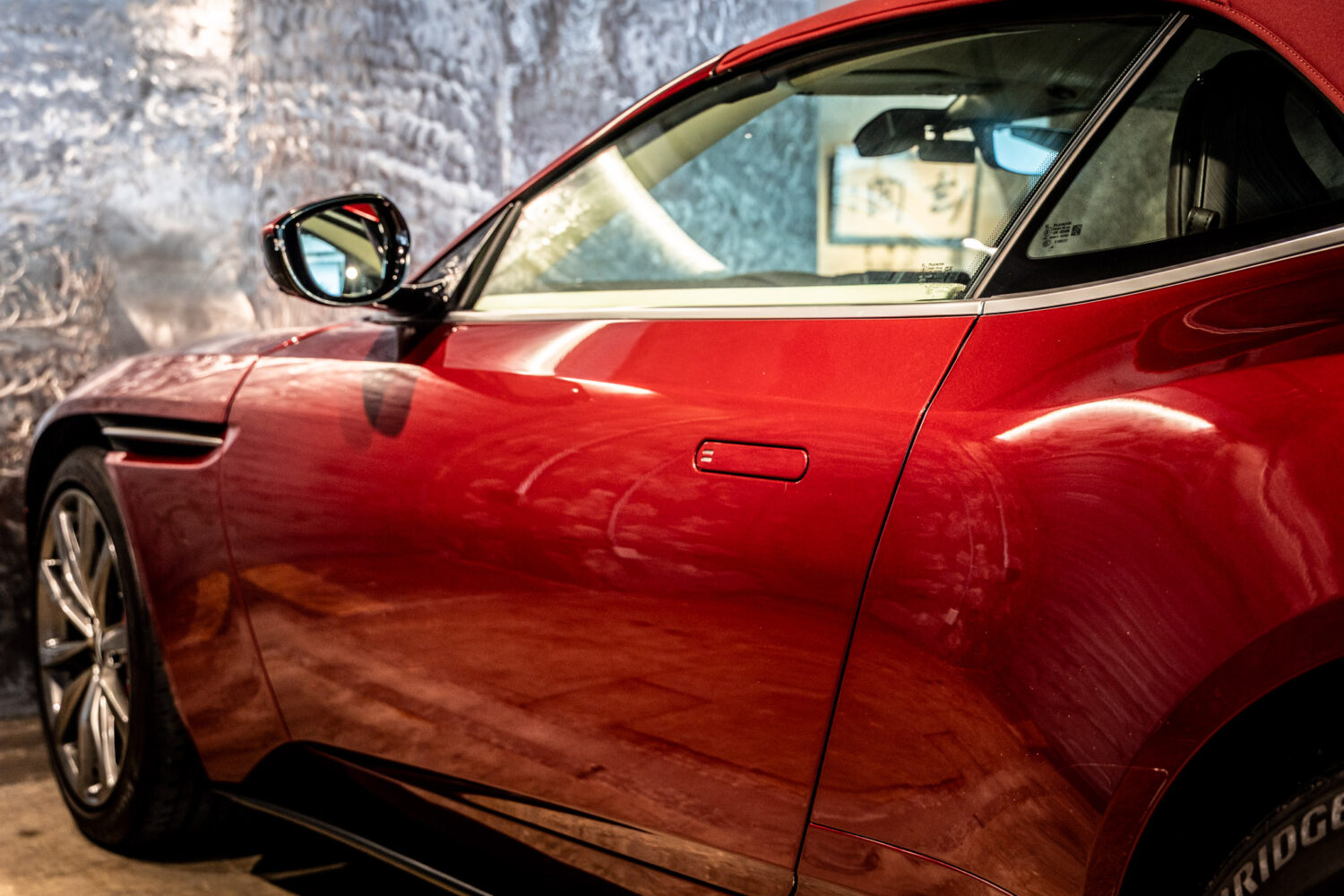 DB11ヴォランテ V8