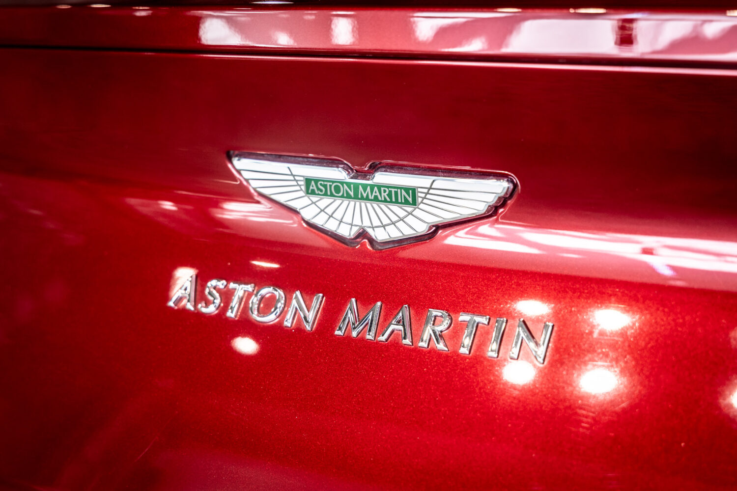 DB11ヴォランテ V8