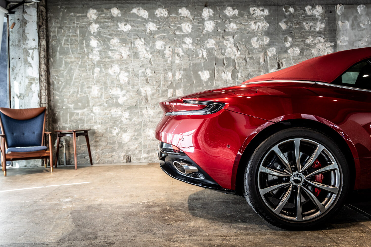 DB11ヴォランテ V8