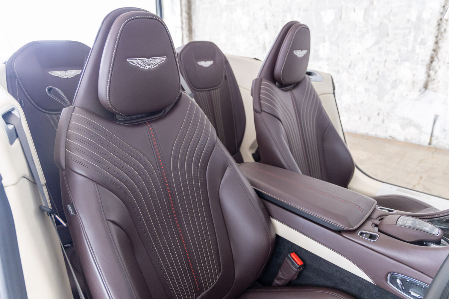 DB11ヴォランテ V8