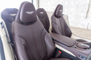 DB11ヴォランテ V8