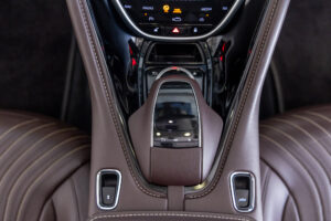 DB11ヴォランテ V8