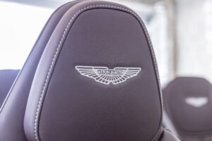 DB11ヴォランテ V8