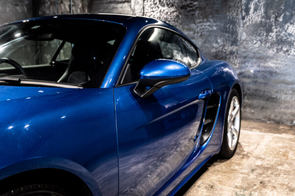 718ケイマン 2.0 6MT