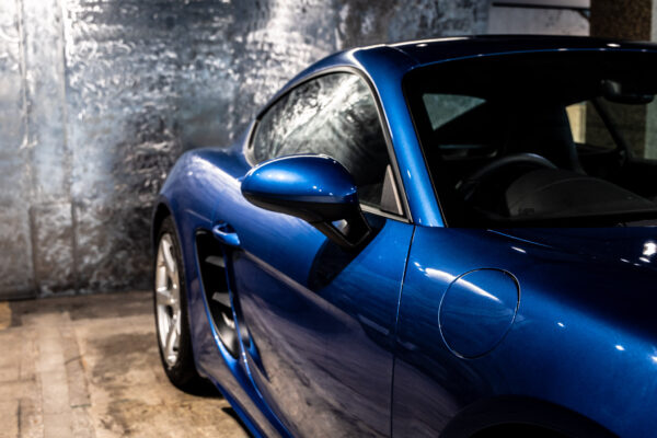 718ケイマン 2.0 6MT