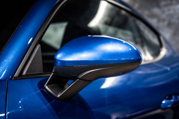 718ケイマン 2.0 6MT