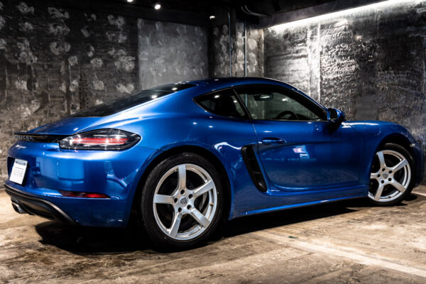 718ケイマン 2.0 6MT