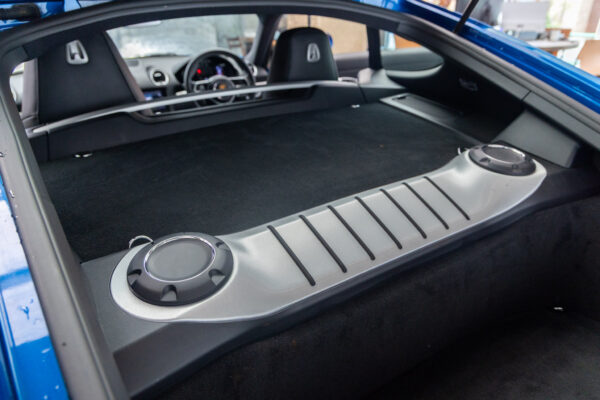 718ケイマン 2.0 6MT