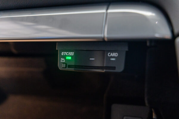 718ケイマン 2.0 6MT