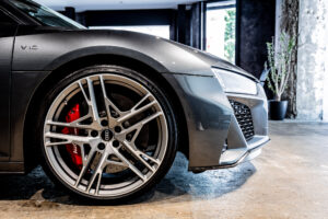 R8 V10パフォーマンス5.2FSIクワトロ4WD　左H