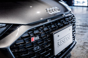 R8 V10パフォーマンス5.2FSIクワトロ4WD　左H