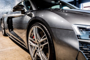 R8 V10パフォーマンス5.2FSIクワトロ4WD　左H