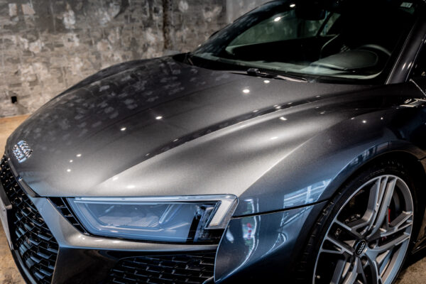 R8 V10パフォーマンス5.2FSIクワトロ4WD 左H