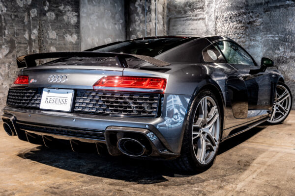 R8 V10パフォーマンス5.2FSIクワトロ4WD 左H