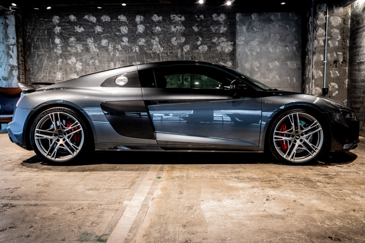R8 V10パフォーマンス5.2FSIクワトロ4WD　左H
