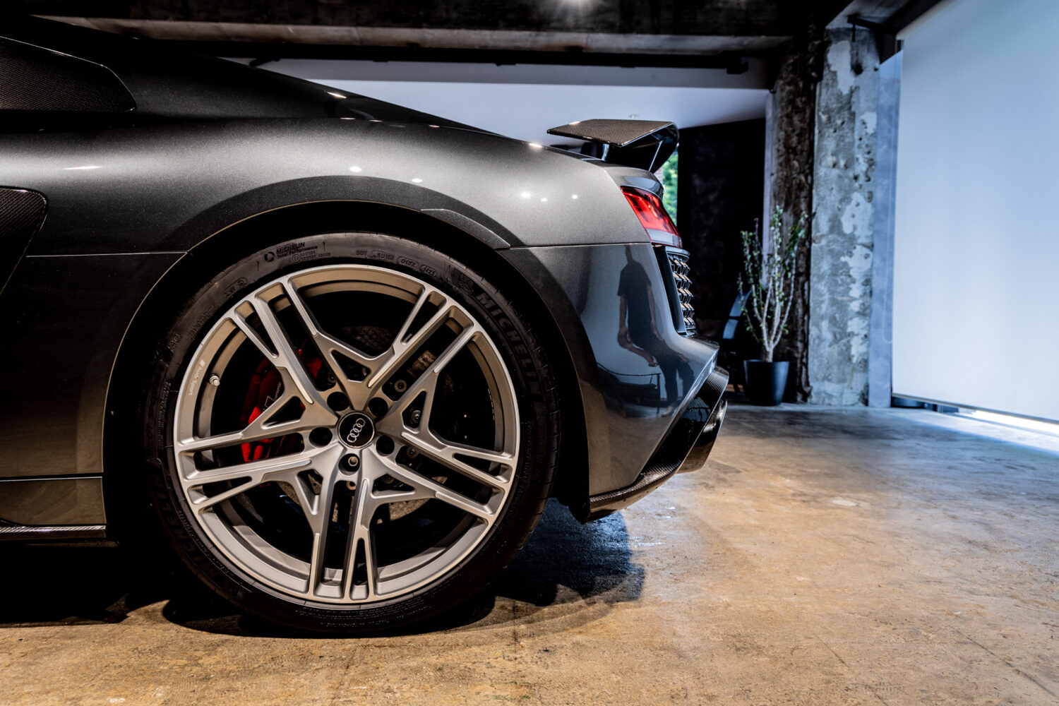 R8 V10パフォーマンス5.2FSIクワトロ4WD　左H