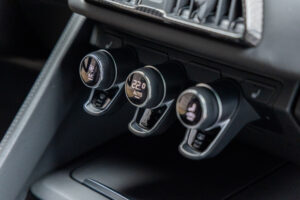 R8 V10パフォーマンス5.2FSIクワトロ4WD　左H
