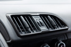 R8 V10パフォーマンス5.2FSIクワトロ4WD　左H