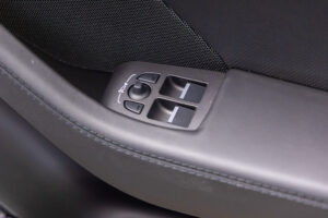 Fタイプクーペ Rダイナミック 2.0L P300