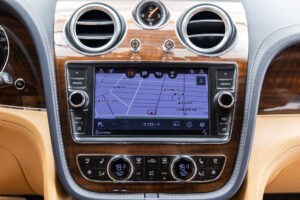 ベンテイガ 6.0 4WD 左H