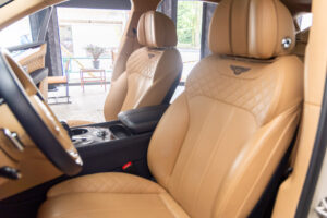 ベンテイガ 6.0 4WD 左H