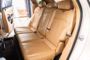 ベンテイガ 6.0 4WD 左H