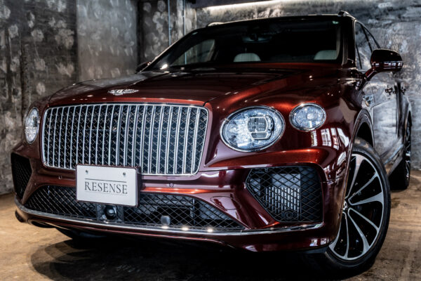 ベンテイガ ハイブリッドA 4WD 4名