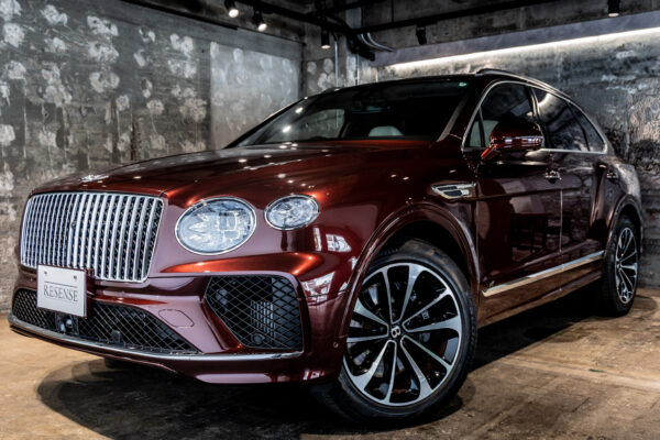 ベンテイガ ハイブリッドA 4WD 4名