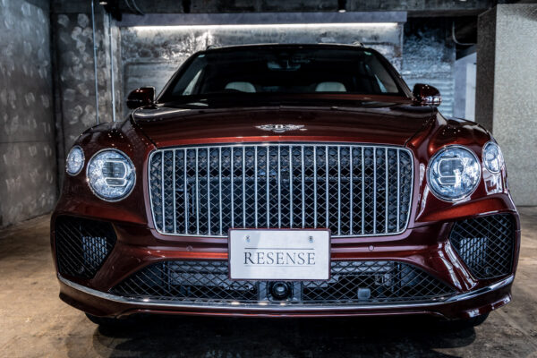 ベンテイガ ハイブリッドA 4WD 4名