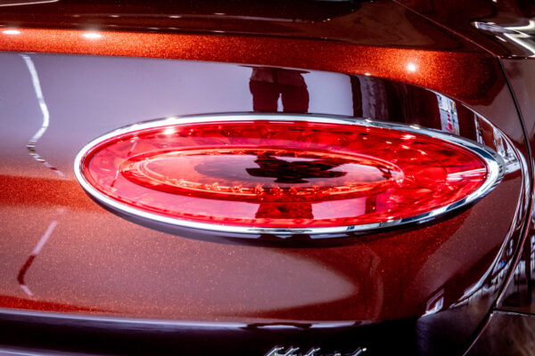 ベンテイガ ハイブリッドA 4WD 4名