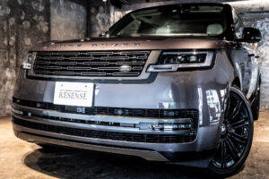 レンジローバー オートバイオグラフィー 4.4L P530 LWB 4WD