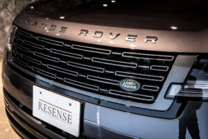 レンジローバー オートバイオグラフィー 4.4L P530 LWB 4WD