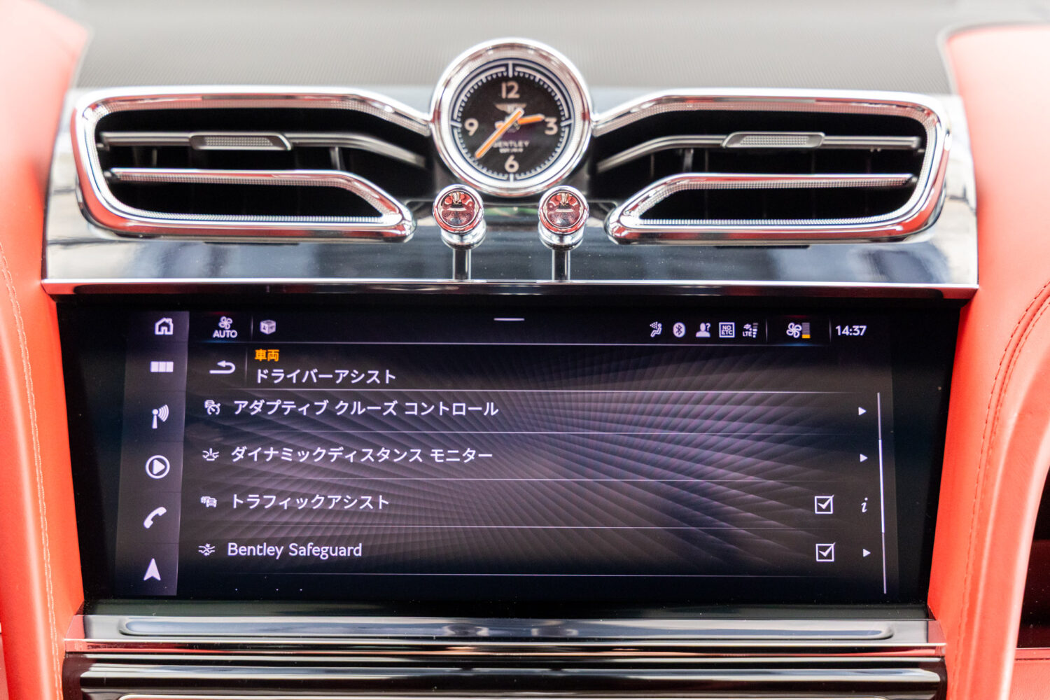 ベンテイガ スピード 4WD 左H