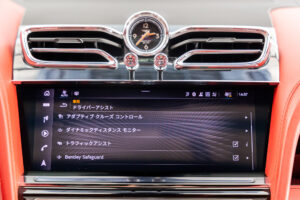 ベンテイガ スピード 4WD 左H
