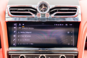 ベンテイガ スピード 4WD 左H