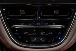DBX 1913エディション