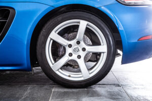 718ケイマン 2.0 1オーナー 6MT 純正19AW