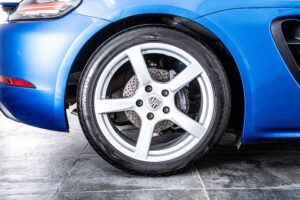 718ケイマン 2.0 1オーナー 6MT 純正19AW