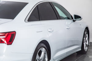 A6 クワトロ スポーツ Sライン ディーゼルターボ 4WD　ディーラー整備記録簿6枚 レザーシート