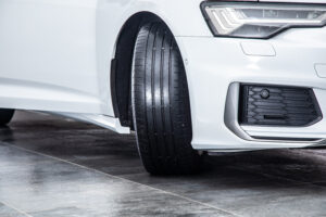 A6 クワトロ スポーツ Sライン ディーゼルターボ 4WD　ディーラー整備記録簿6枚 レザーシート
