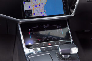A6 クワトロ スポーツ Sライン ディーゼルターボ 4WD　ディーラー整備記録簿6枚 レザーシート
