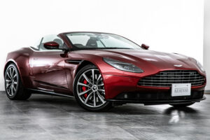 DB11ヴォランテ V8 ディアボロレッド 赤幌 ブラウンレザー