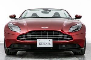 DB11ヴォランテ V8 ディアボロレッド 赤幌 ブラウンレザー