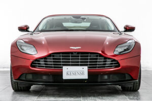 DB11ヴォランテ V8 ディアボロレッド 赤幌 ブラウンレザー