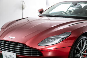 DB11ヴォランテ V8 ディアボロレッド 赤幌 ブラウンレザー