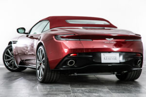 DB11ヴォランテ V8 ディアボロレッド 赤幌 ブラウンレザー