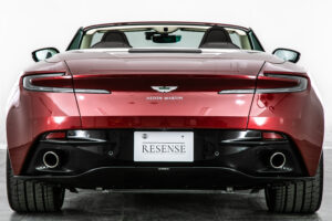 DB11ヴォランテ V8 ディアボロレッド 赤幌 ブラウンレザー